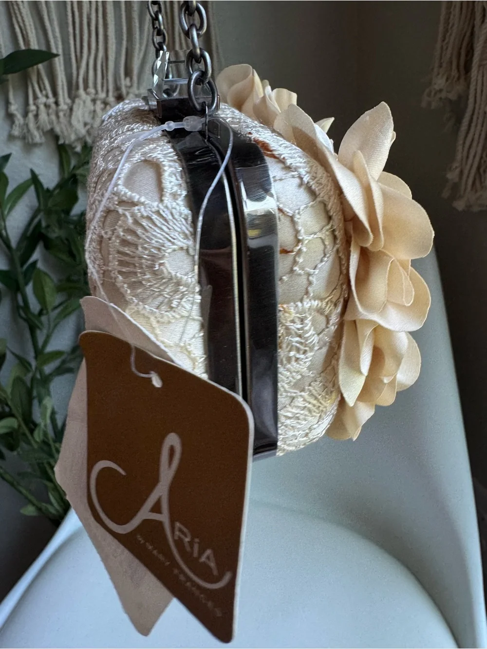 Aria by Mary Frances Ivory Floral Lace Clutch 3D Flowers Bridal Evening Bag NWT